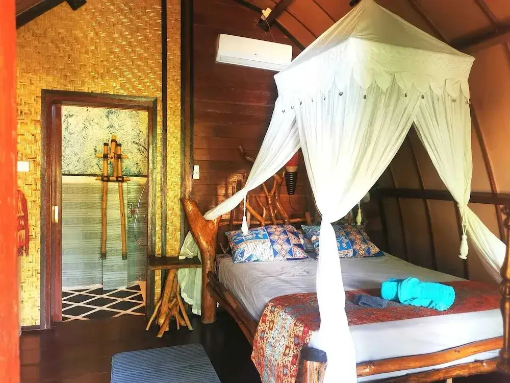 Гили-Мено: Kampung Meno Bungalows