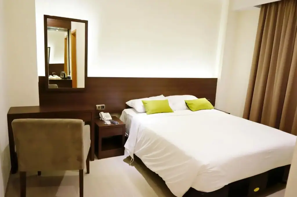 Манадо: Green Eden Hotel