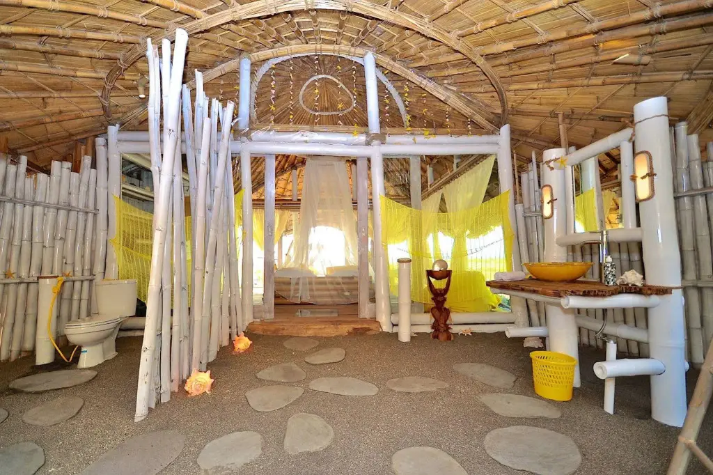 Маумере: Coconut Garden Beach Resort