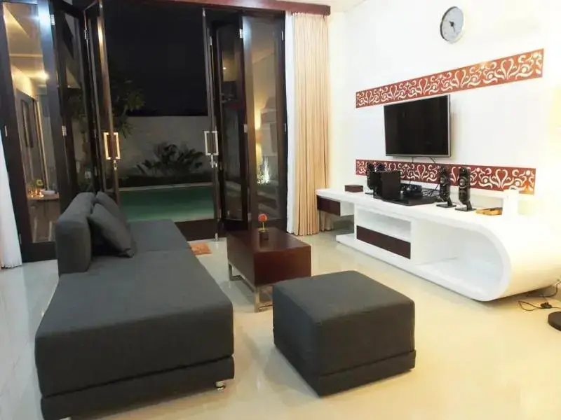 Кута: The Royal Grande Villa