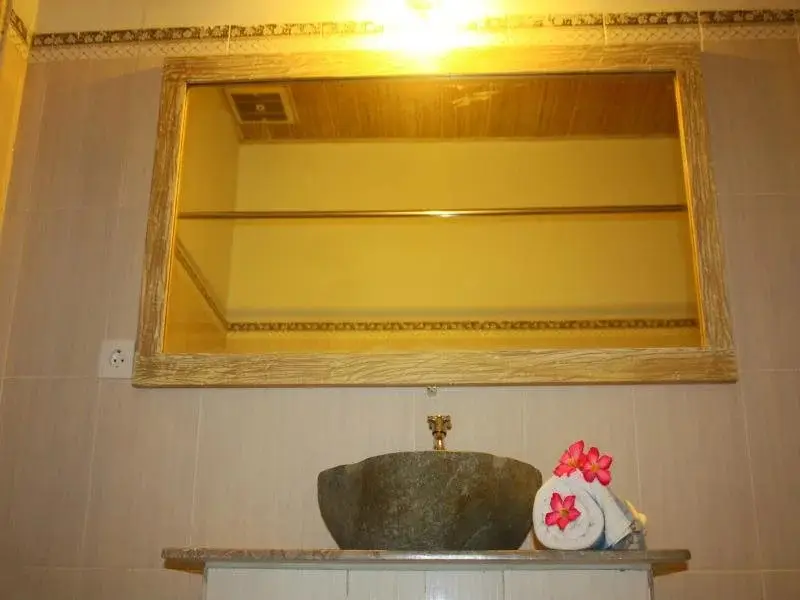 Чангу: Kubu Betel Home Stay