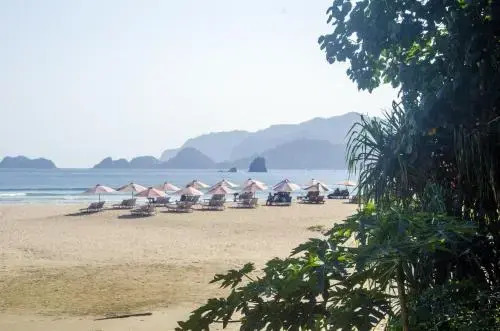 Гентенг: Red Island Bungalows