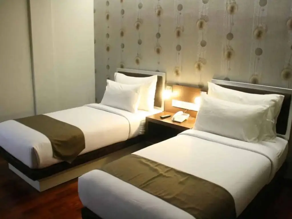 Амбон: Hero Hotel Ambon