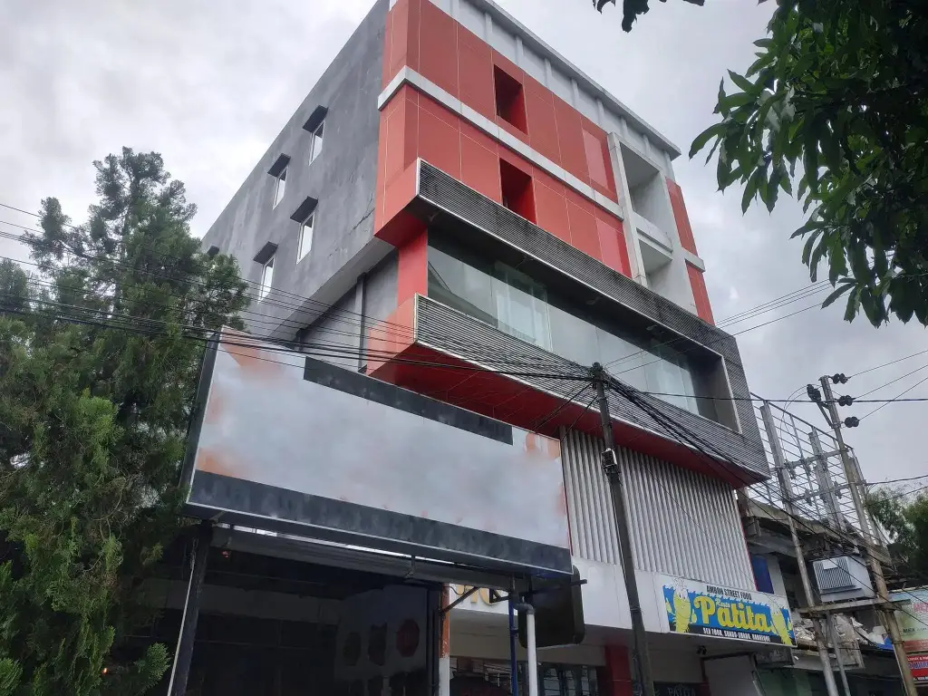 Амбон: Hero Hotel Ambon