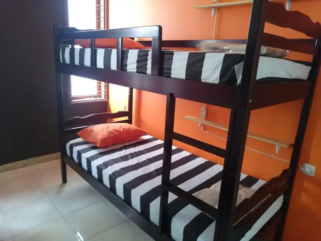 Бандунг: Pinisi Backpacker Hostel