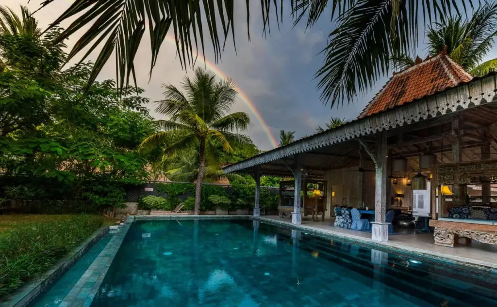 Танджунг: The Beach Villa