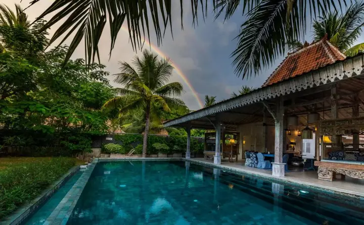 Танджунг: The Beach Villa