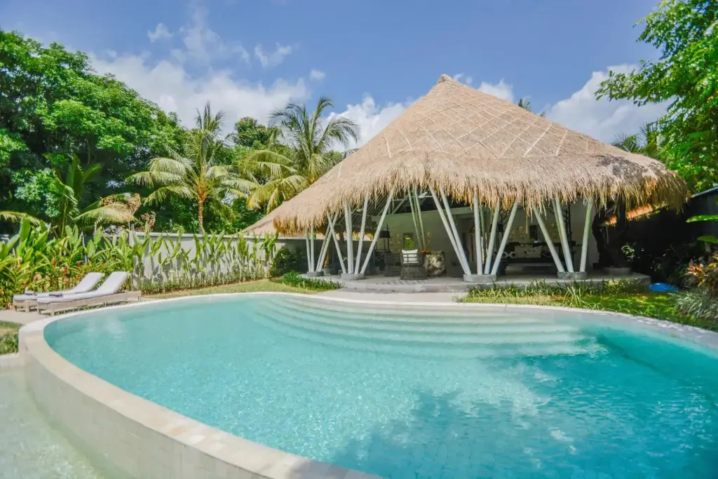 Танджунг: The Beach Villa