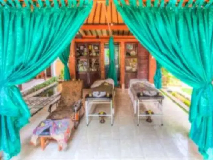 Каликбукбук: Angsoka Hotel
