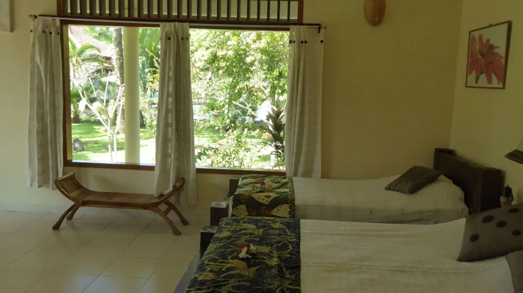 Калибару: Villa Rumah Kita