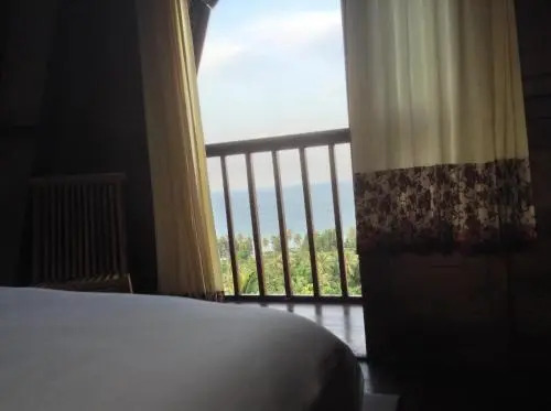 Джепара: Cocohuts Hotel