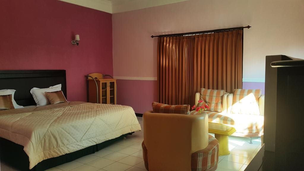 Кедири: Selopanggung Hotel