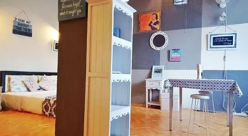 Блахбату: Barn N Bunk