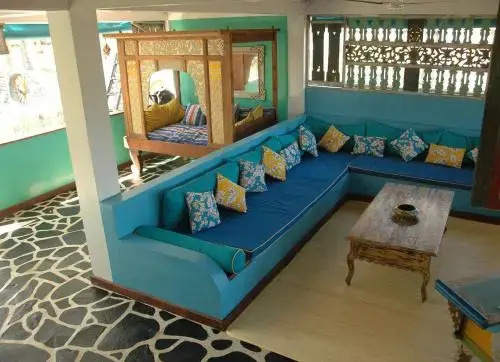 Пеменанг: Sira Beach House