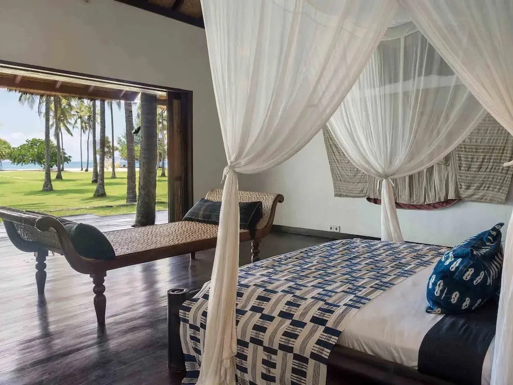 Пеменанг: Sira Beach House