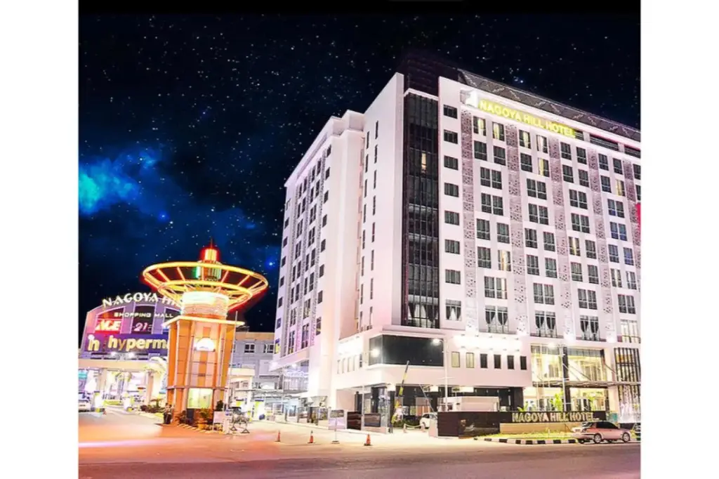 Nagoya Hill Hotel Batam — фото 1