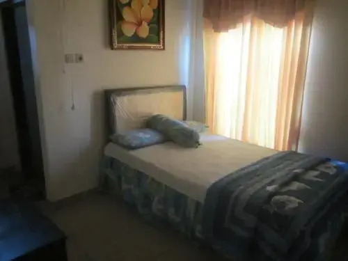 Баньюванги: Aryabhisma Homestay
