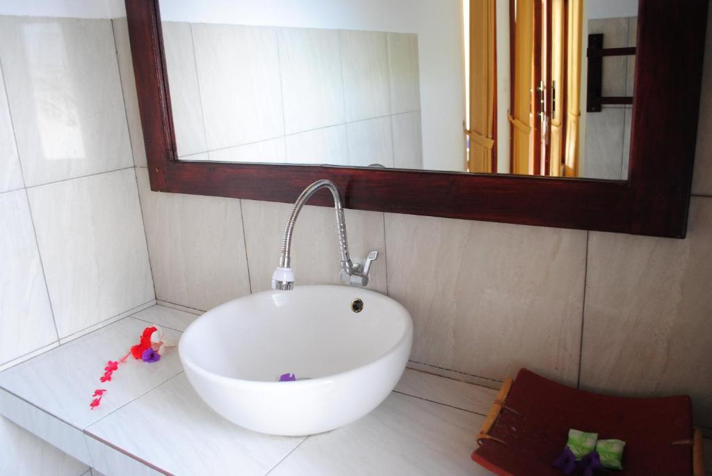 Пемутеран: Tiara Homestay Pemuteran