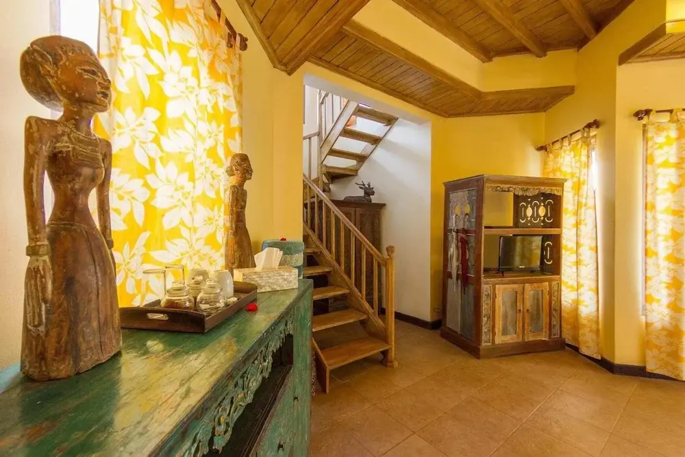 Бунутан: Life in Amed Boutique Hotel