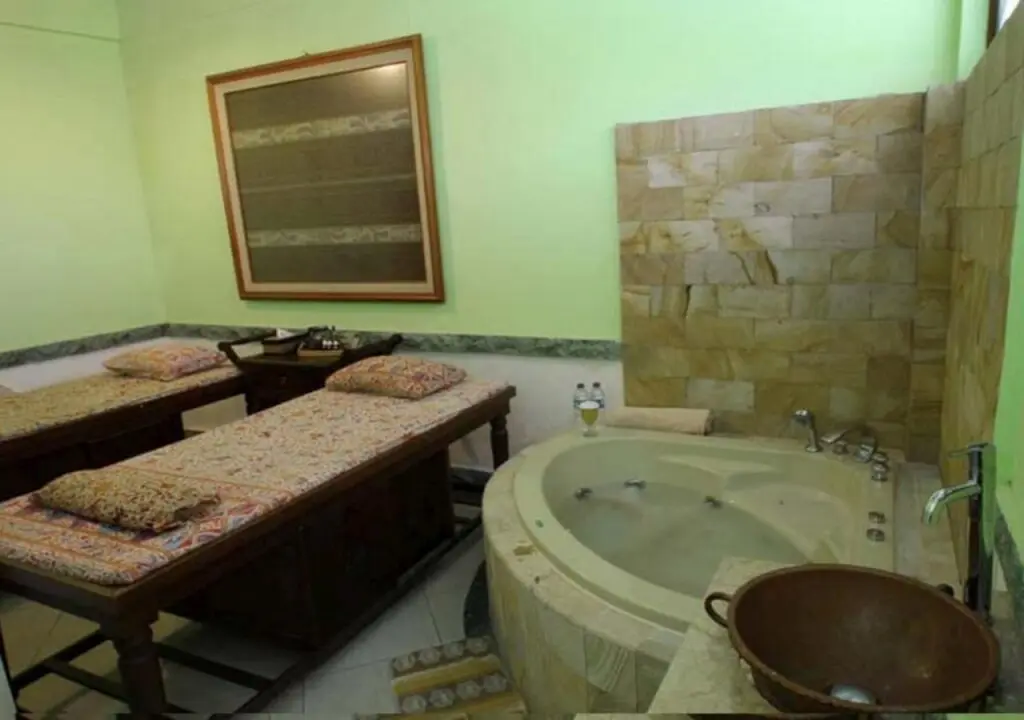 Кунинган: Horison Tirta Sanita Kuningan