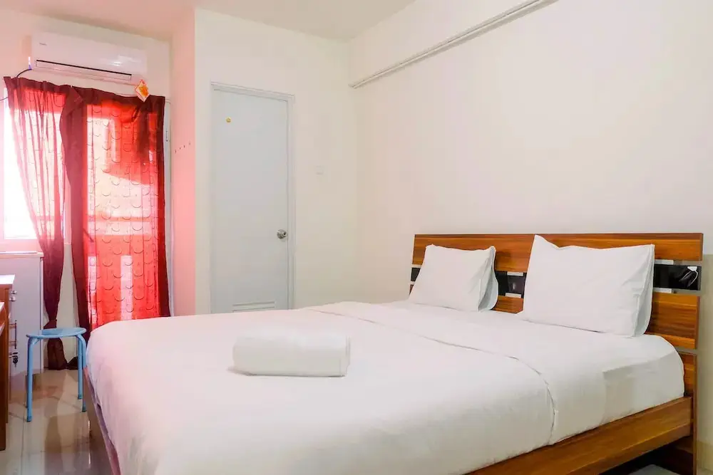 Simply Studio Apartment at Green Pramuka City — фото 1