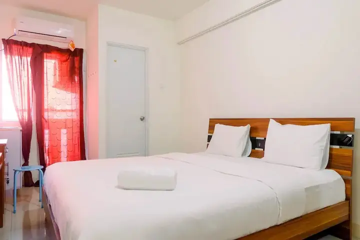Джакарта: Simply Studio Apartment at Green Pramuka City