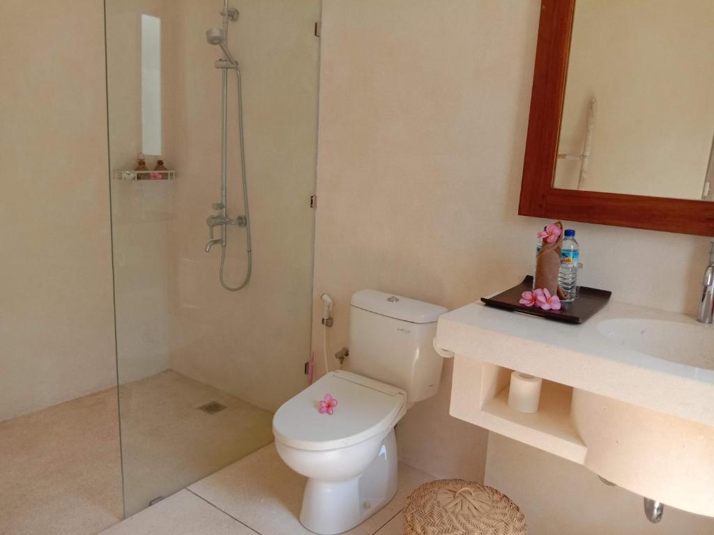 Мангсит: Villa Senang Senggigi