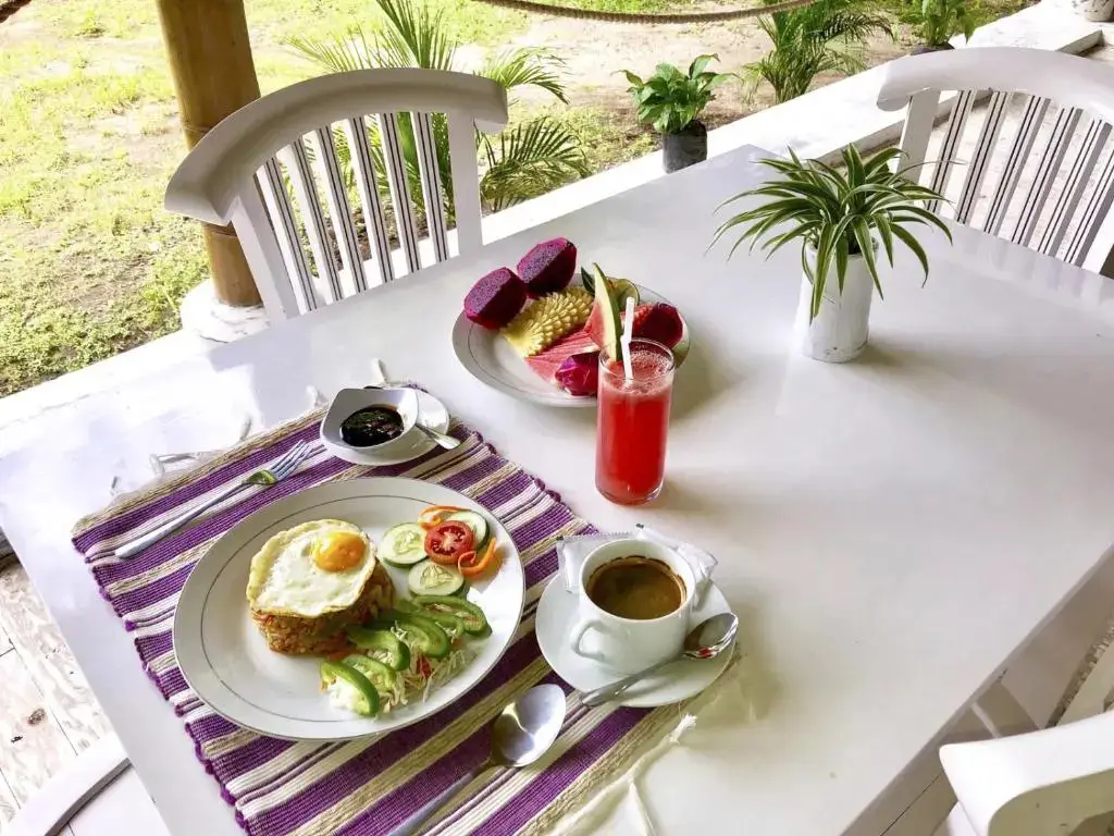 Гили-Мено: Villa Samalas Resort and Restaurant
