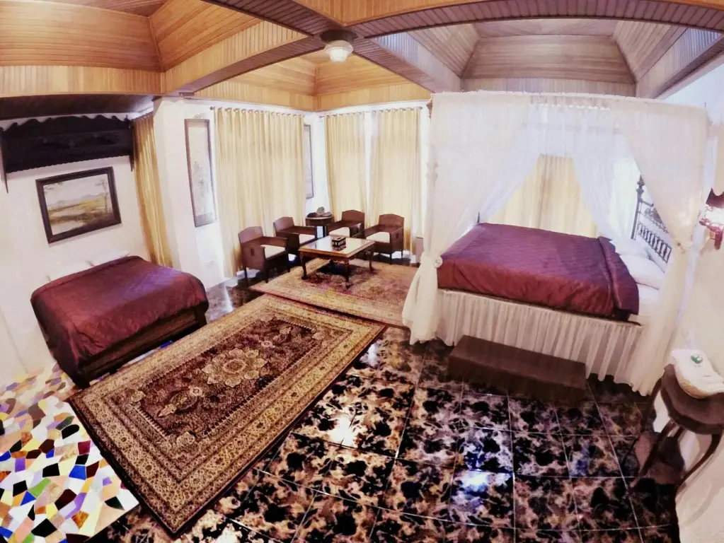 Букиттинги: Amali Gallery Hotel