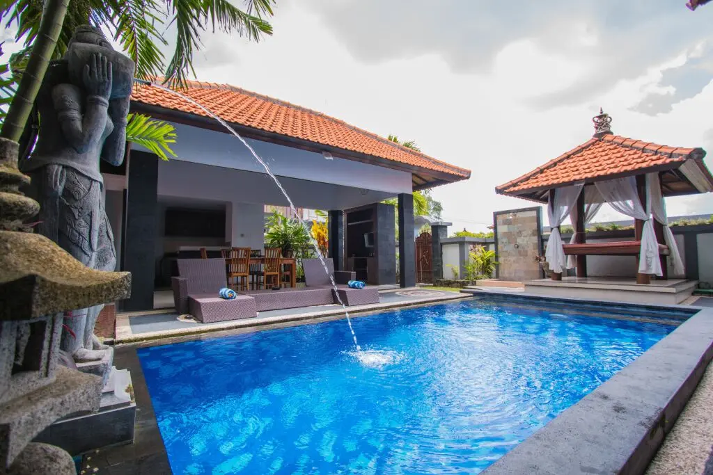 Чангу: Alamanda Canggu Villa by Kanaya Hospitality.
