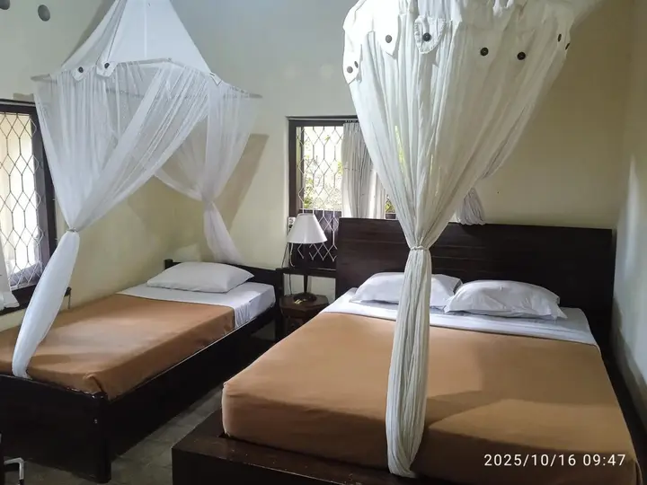 Мундук: Guru Ratna Homestay