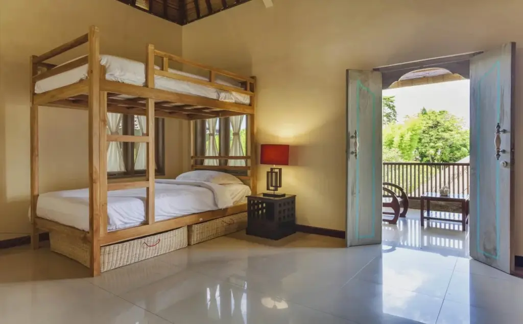 Чангу: Endless Summer Surf Camp Bali