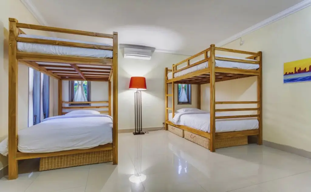 Чангу: Endless Summer Surf Camp Bali