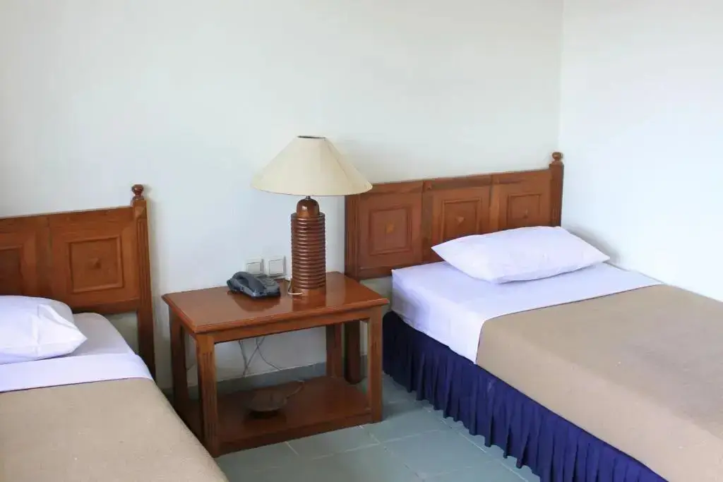 Джокьякарта: Hotel Winotosastro Garden