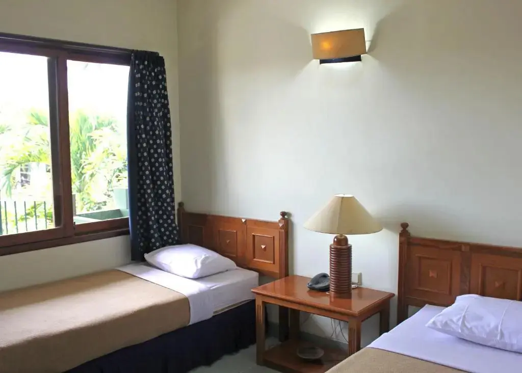 Джокьякарта: Hotel Winotosastro Garden