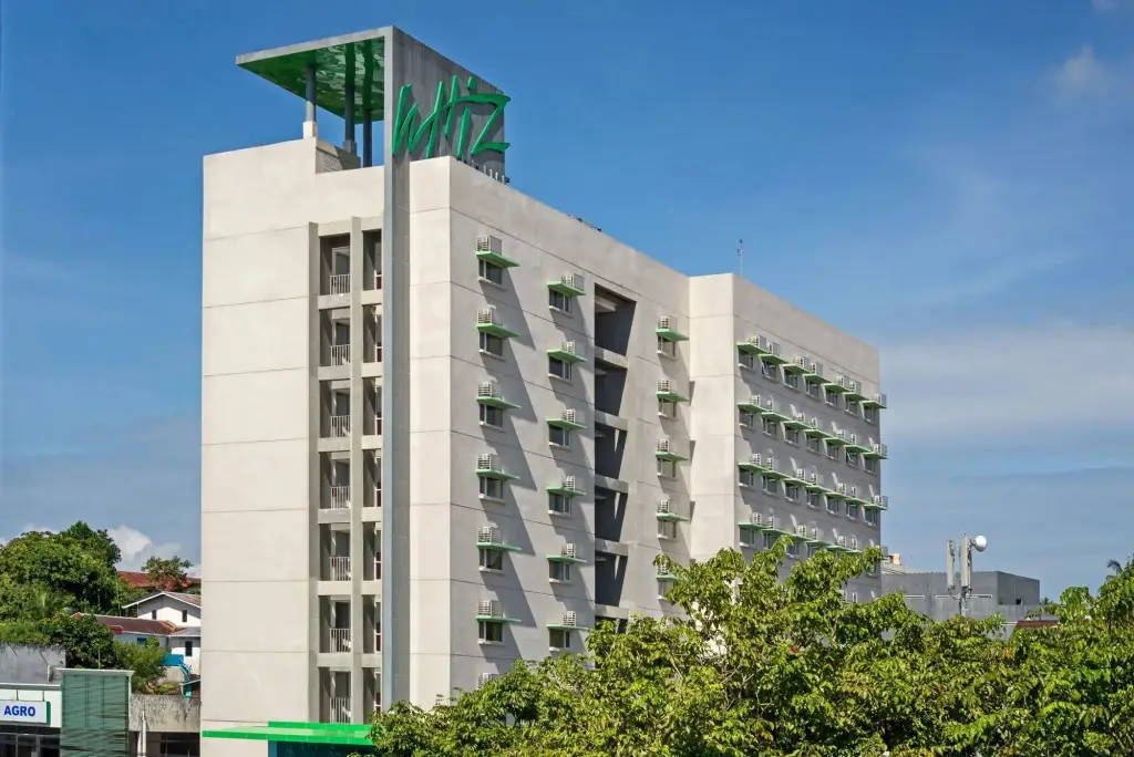 Whiz Prime Hotel Balikpapan — фото 1