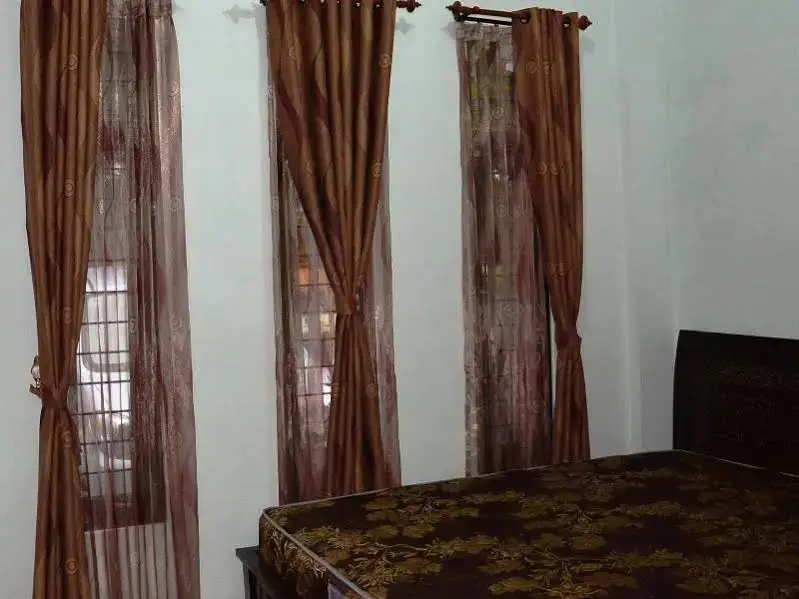 Депок: Mataram Guest House