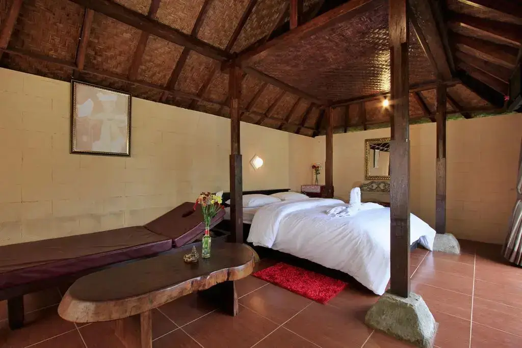 Батурити: Telaga Sari Villa