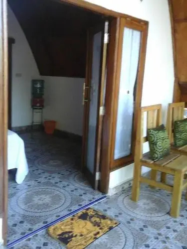 Гили-Мено: Putri Bungalow