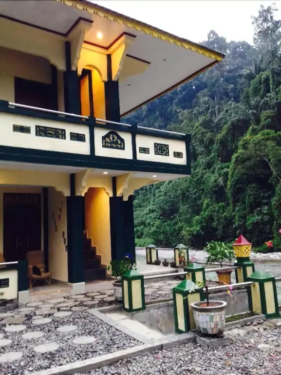 Indra Valley Inn Bukit Lawang — фото 1