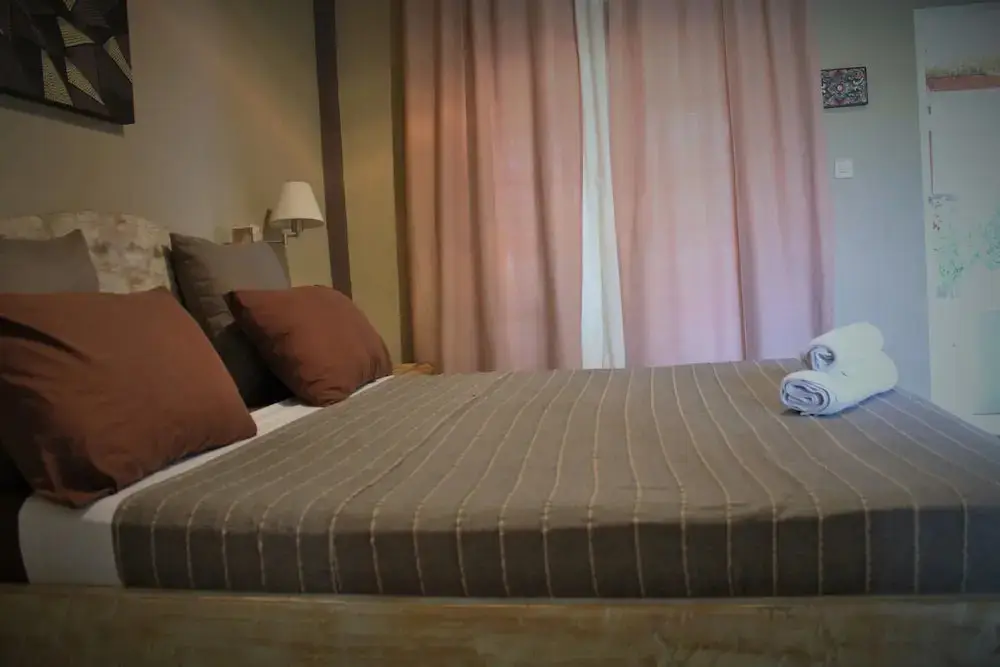 Гили Аир: Cahaya Home