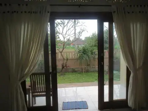Пурвакерти: Mesari Homestay & Warung