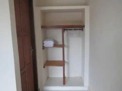 Пурвакерти: Mesari Homestay & Warung