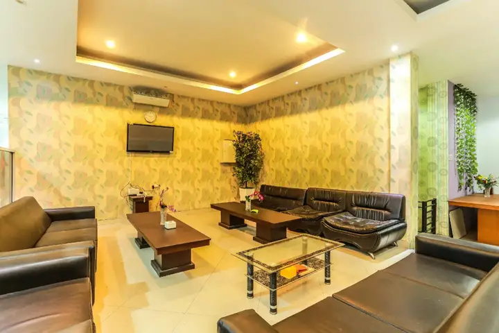 Матарам: Grand Inn Hotel Mataram