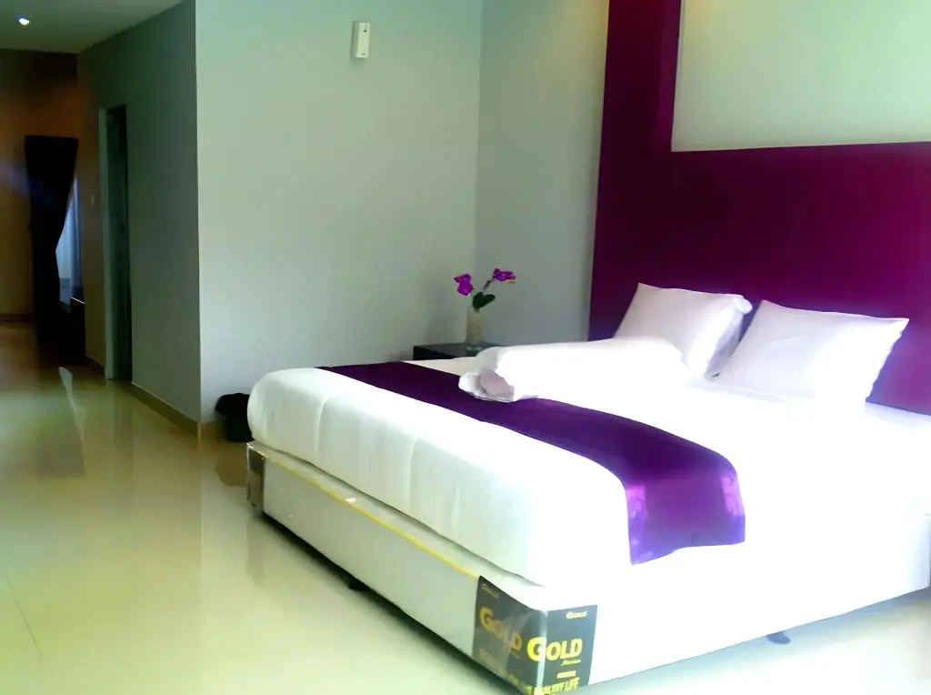 Матарам: Grand Inn Hotel Mataram