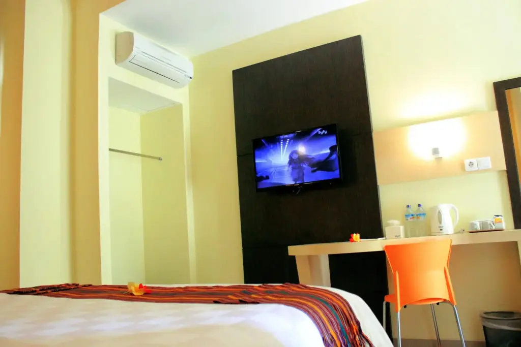 Матарам: M Hotel