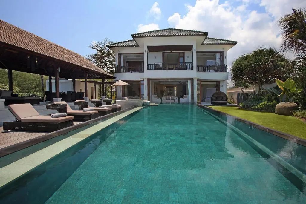 Темеси: Villa Rosita