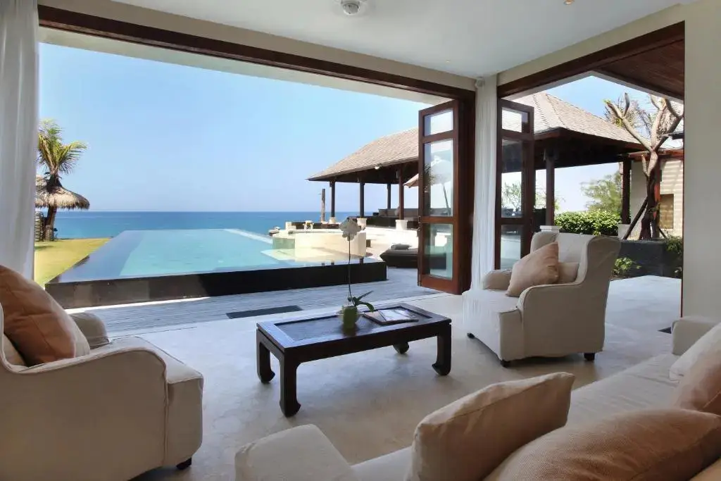 Темеси: Villa Rosita