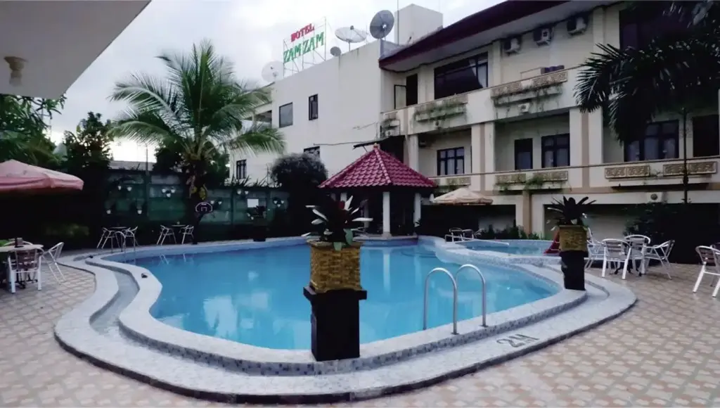Бату: Zamzam Hotel and Convention Batu Powered by Archipelago