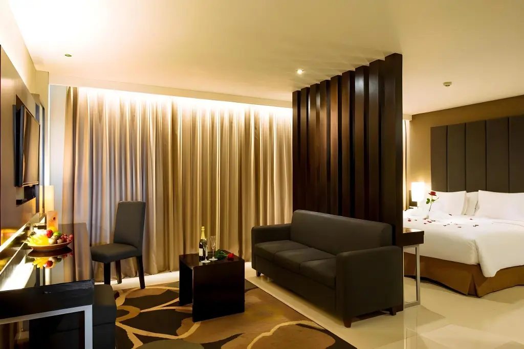 Понтианак: Maestro Hotel Kota Baru